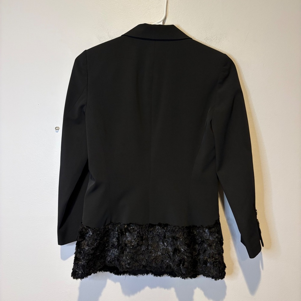 Elizabeth and James Black Faux Fur Trim Blazer Jacket Size 4 Y2K - Picture 7 of 7